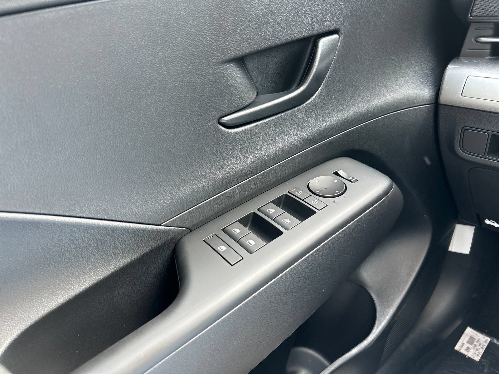 New 2026 Hyundai Kona SEL Sport AWD/4WD image 11