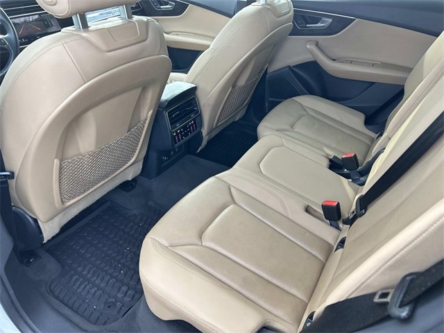 Used 2020 Audi Q8 Premium Plus w/ Premium Plus Package image 23