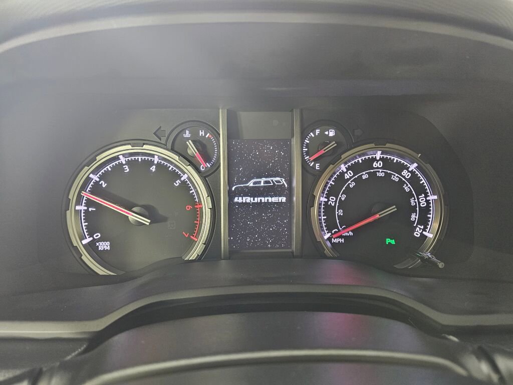 Used 2023 Toyota 4Runner Limited image 25