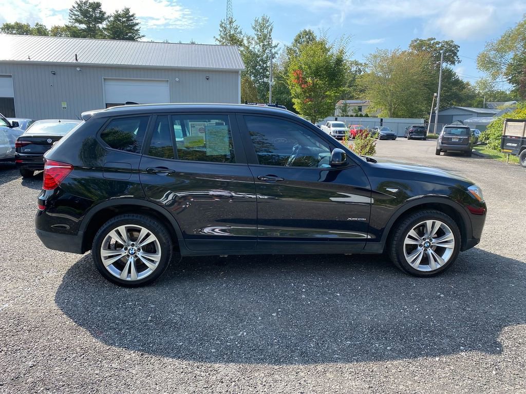 Used 2016 BMW X3 xDrive28i image 4