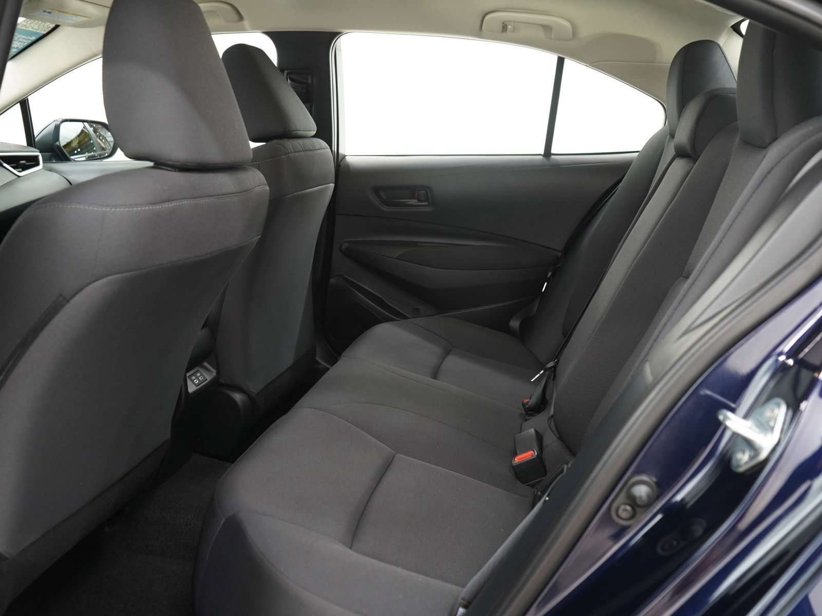 Used 2023 Toyota Corolla LE FWD image 13