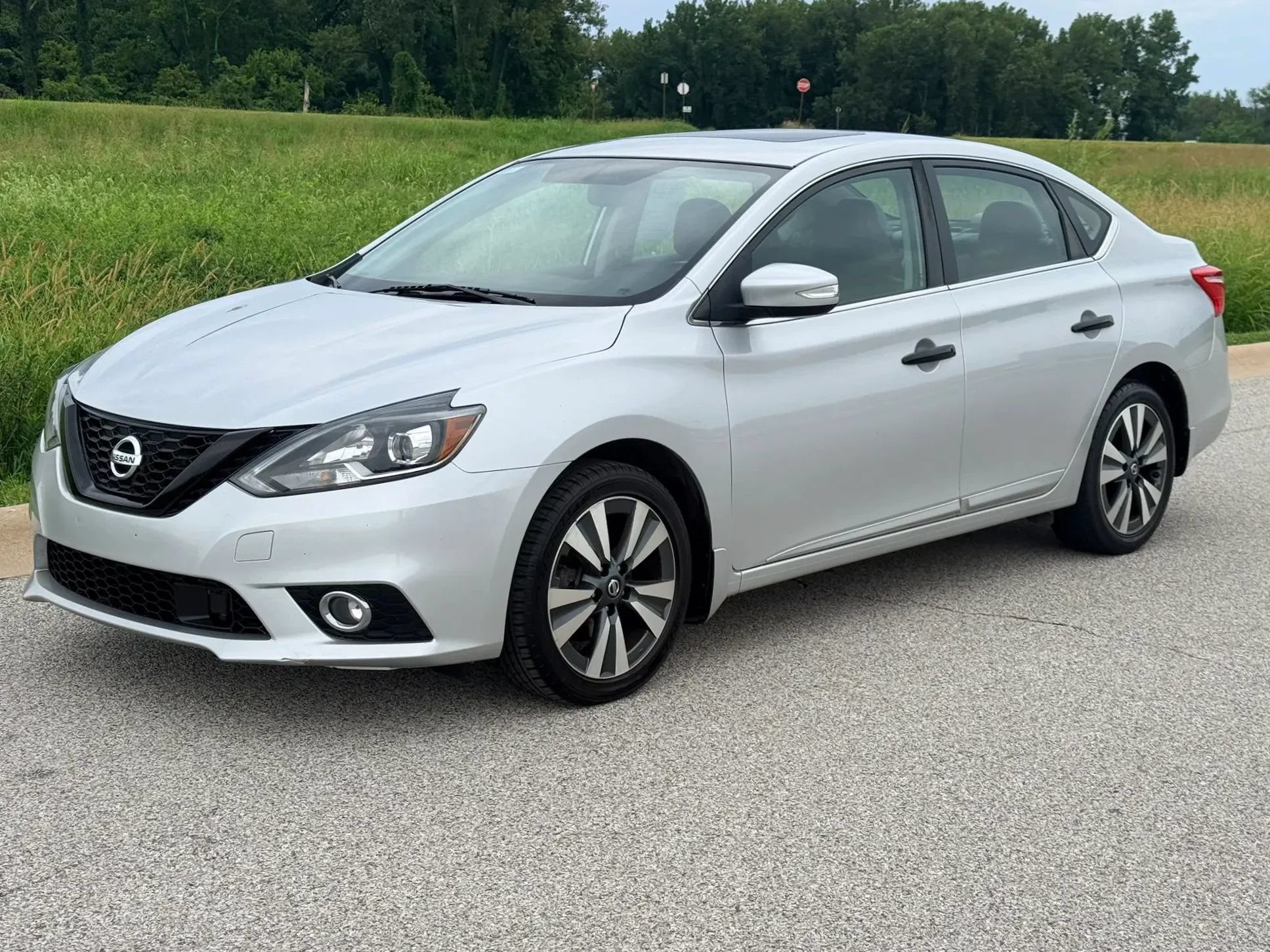 Used 2018 Nissan Sentra SL w/ Protection Package FWD image 1