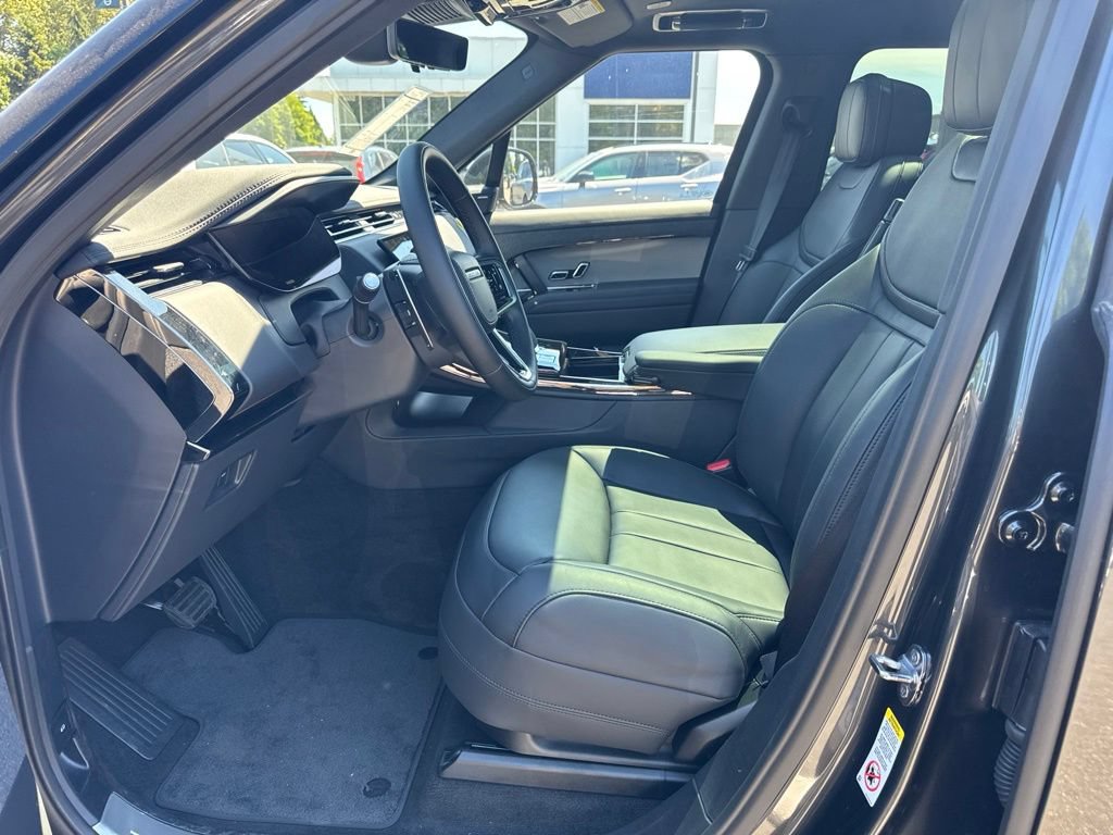 New 2026 Land Rover Range Rover Sport SE AWD/4WD image 4