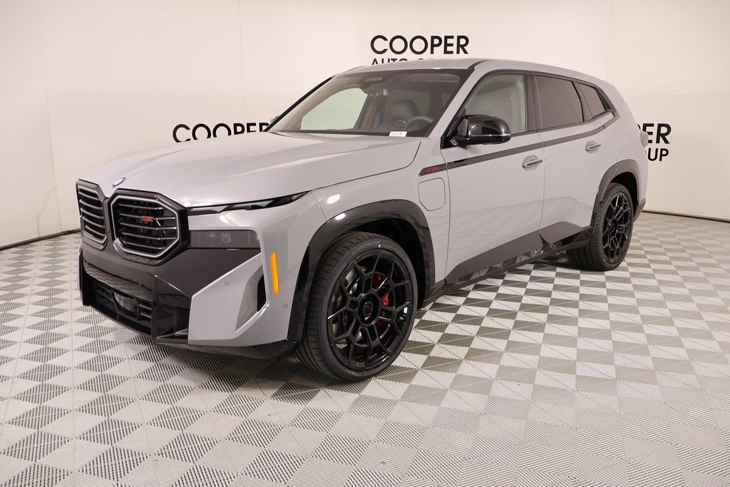 New 2026 BMW XM Label Red image 11