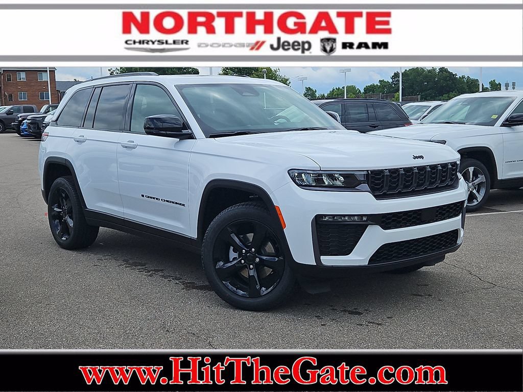 New 2026 Jeep Grand Cherokee Limited w/ Limited Altitude Package AWD/4WD image 1