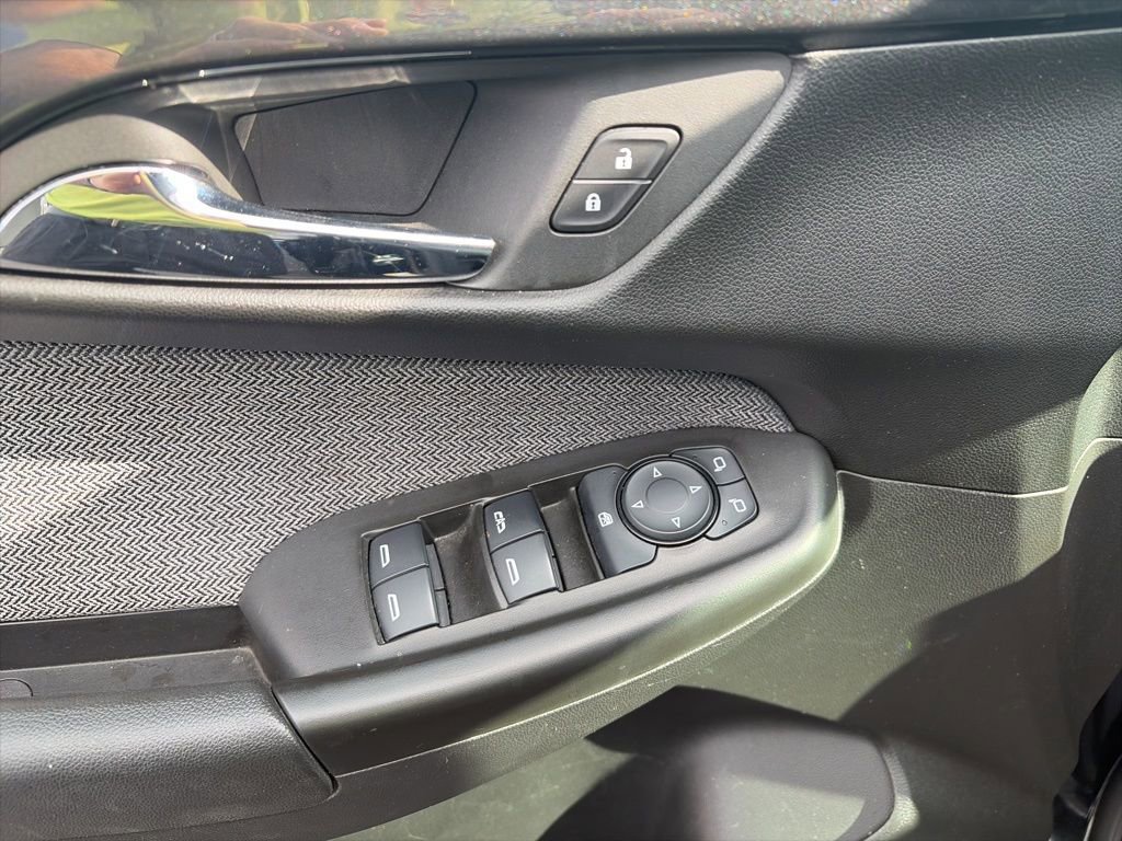 Used 2025 Chevrolet TrailBlazer LT image 13