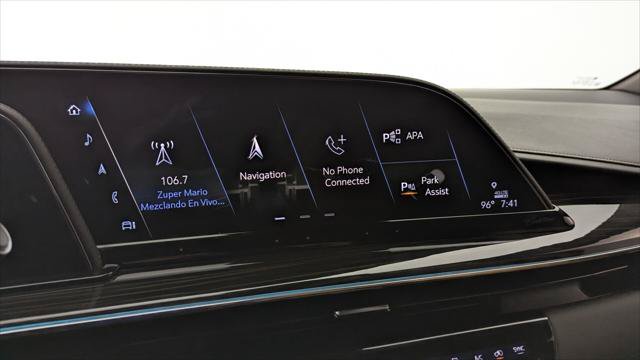 Used 2022 Cadillac Escalade ESV Premium Luxury AWD/4WD image 29
