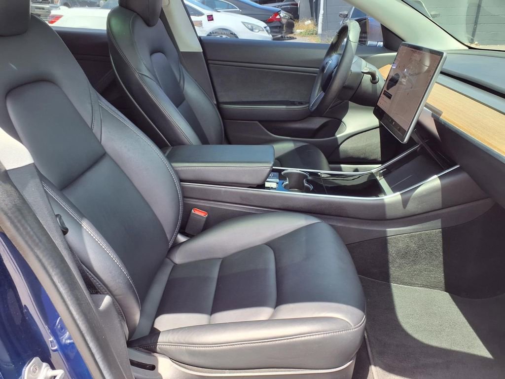 Used 2019 Tesla Model 3 Performance AWD/4WD image 13