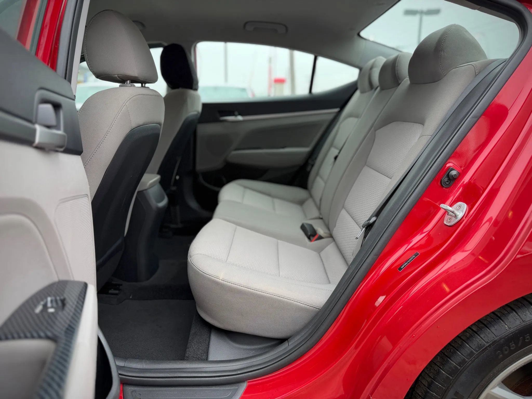 Used 2020 Hyundai Elantra SEL FWD image 19