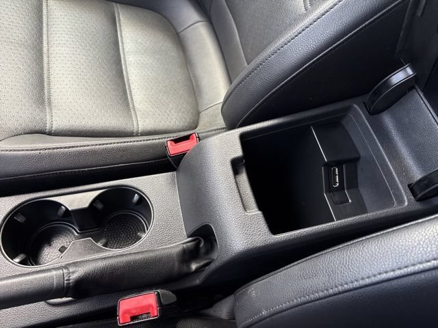 Used 2014 Volkswagen Jetta SE FWD image 23