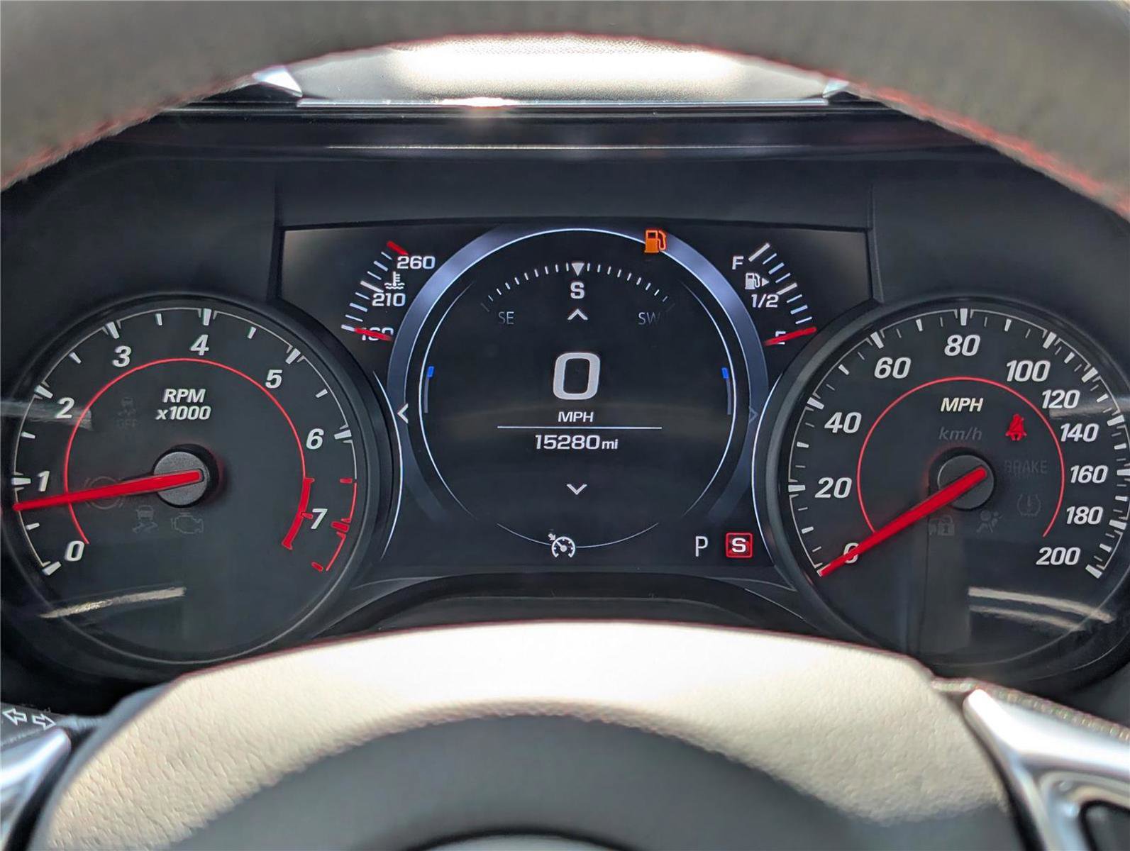 Used 2022 Chevrolet Camaro ZL1 image 33