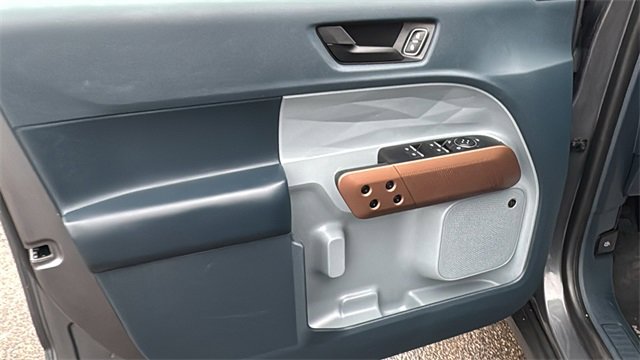 Certified 2022 Ford Maverick Lariat w/ Lariat Luxury Package image 9