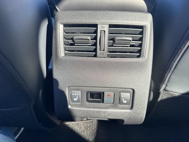New 2026 Nissan Rogue Platinum AWD/4WD image 17