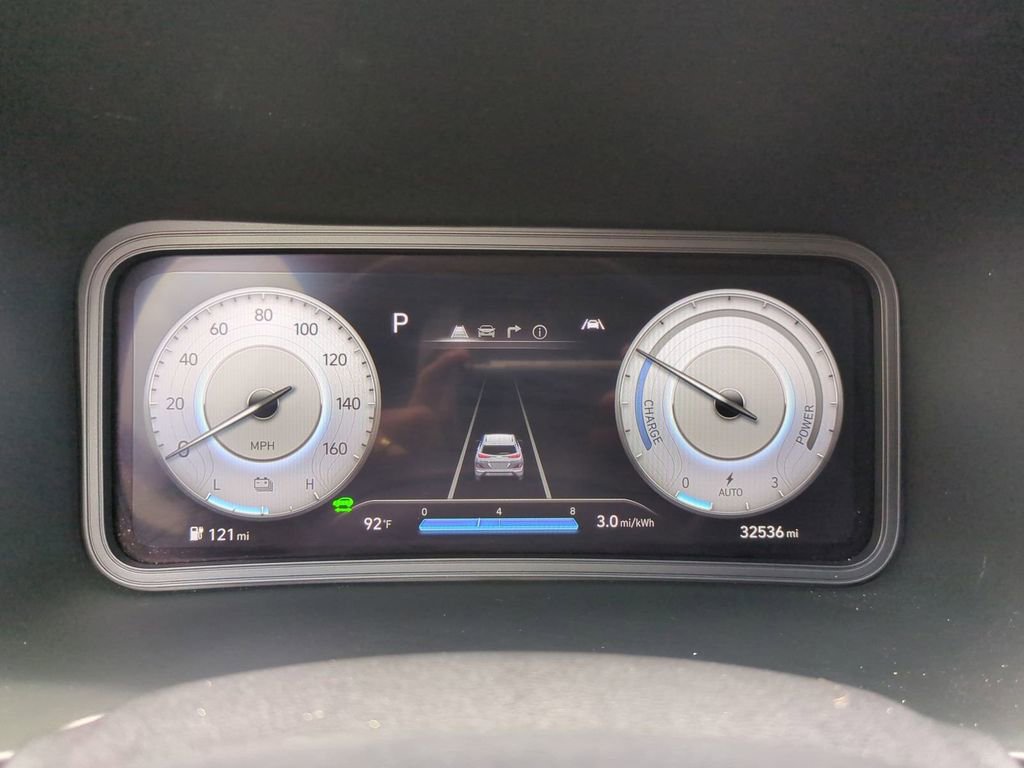 Used 2023 Hyundai Kona Limited w/ Cargo Package FWD image 37