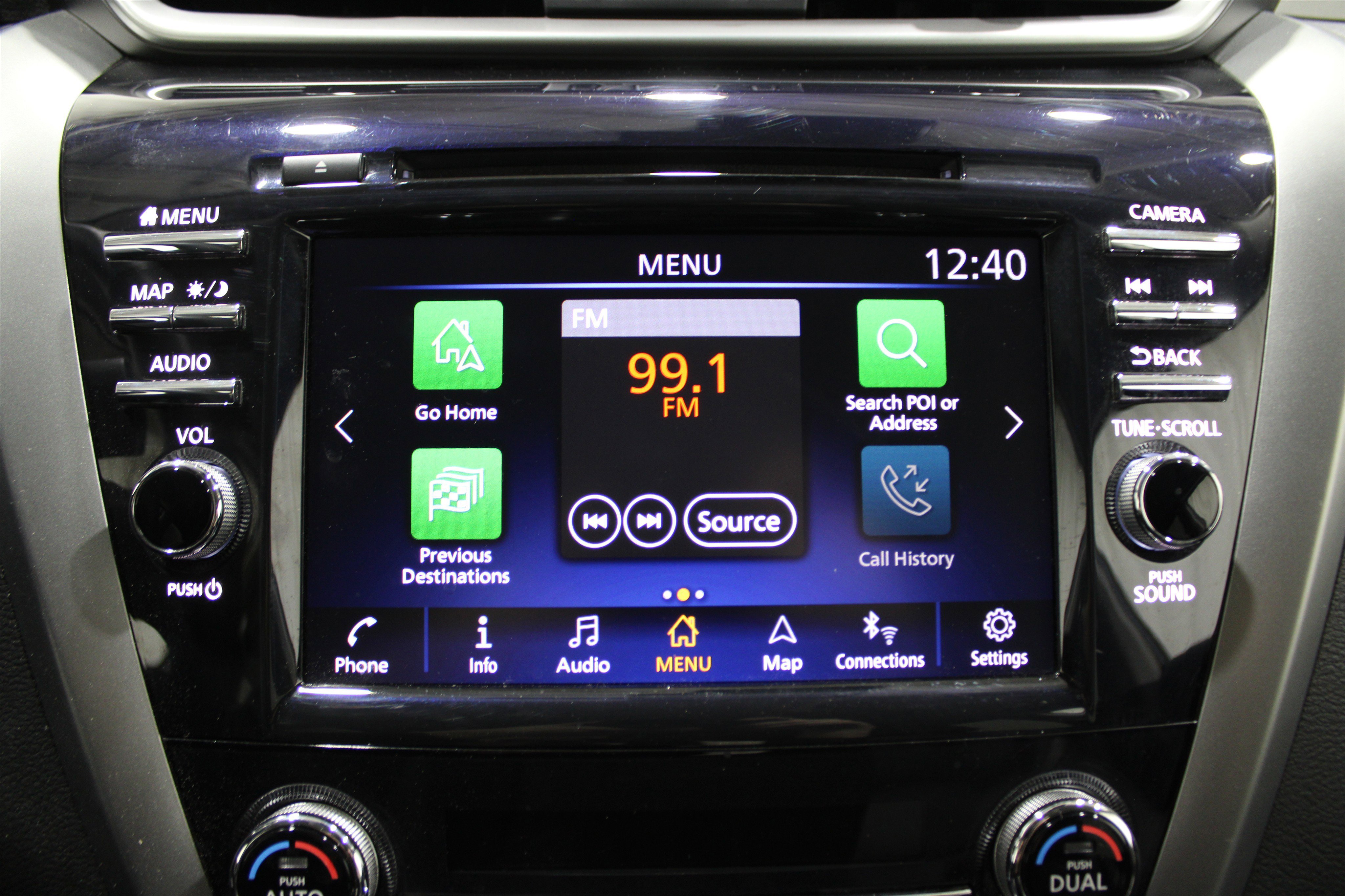 Used 2023 Nissan Murano SL w/ SL Moonroof Package image 18