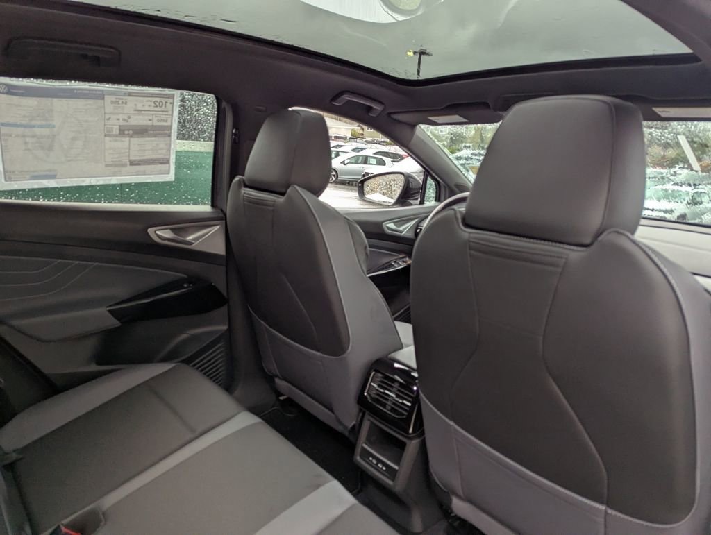 New 2026 Volkswagen ID.4 Pro S image 33