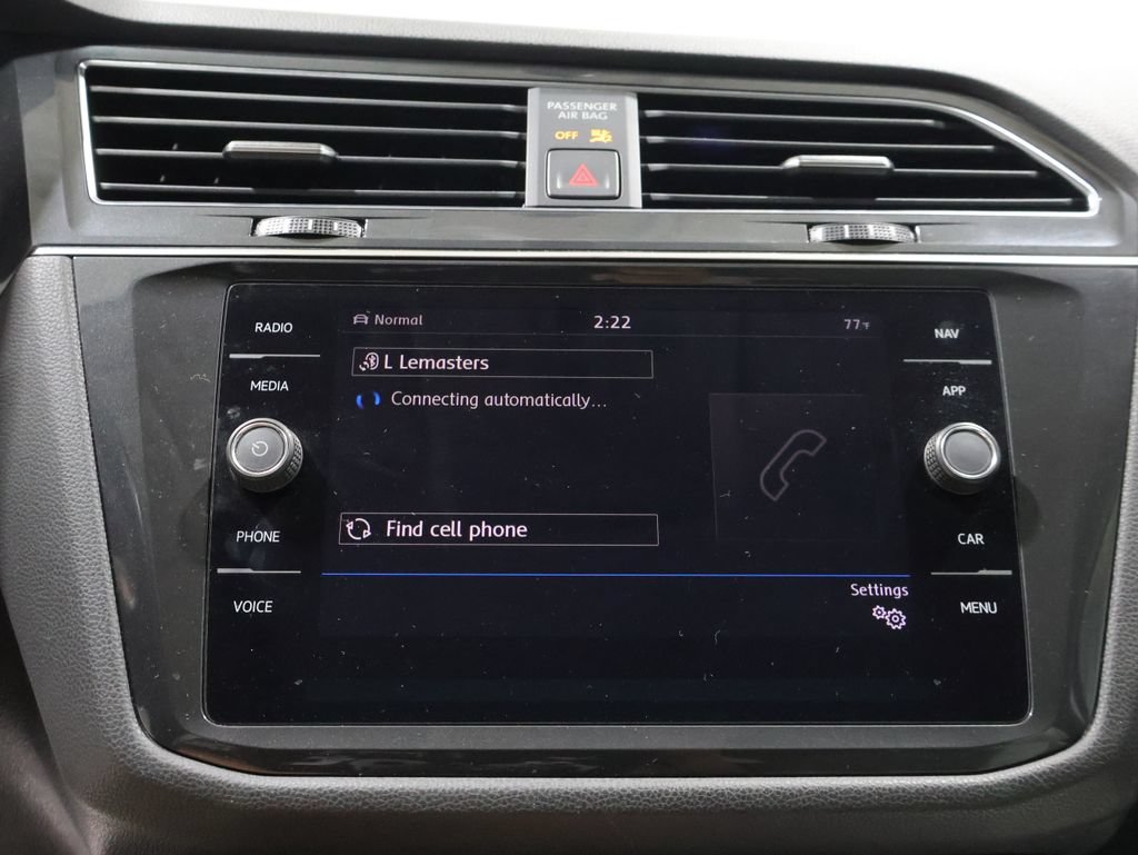 Used 2019 Volkswagen Tiguan SEL AWD/4WD image 26