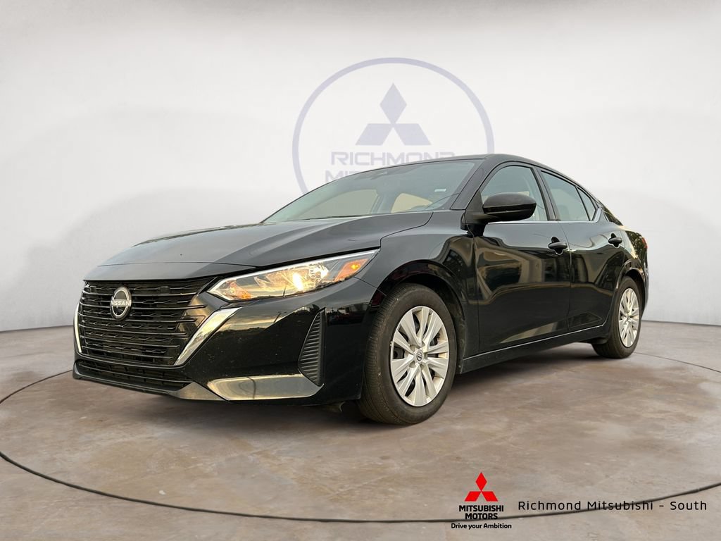 Used 2025 Nissan Sentra S FWD image 7