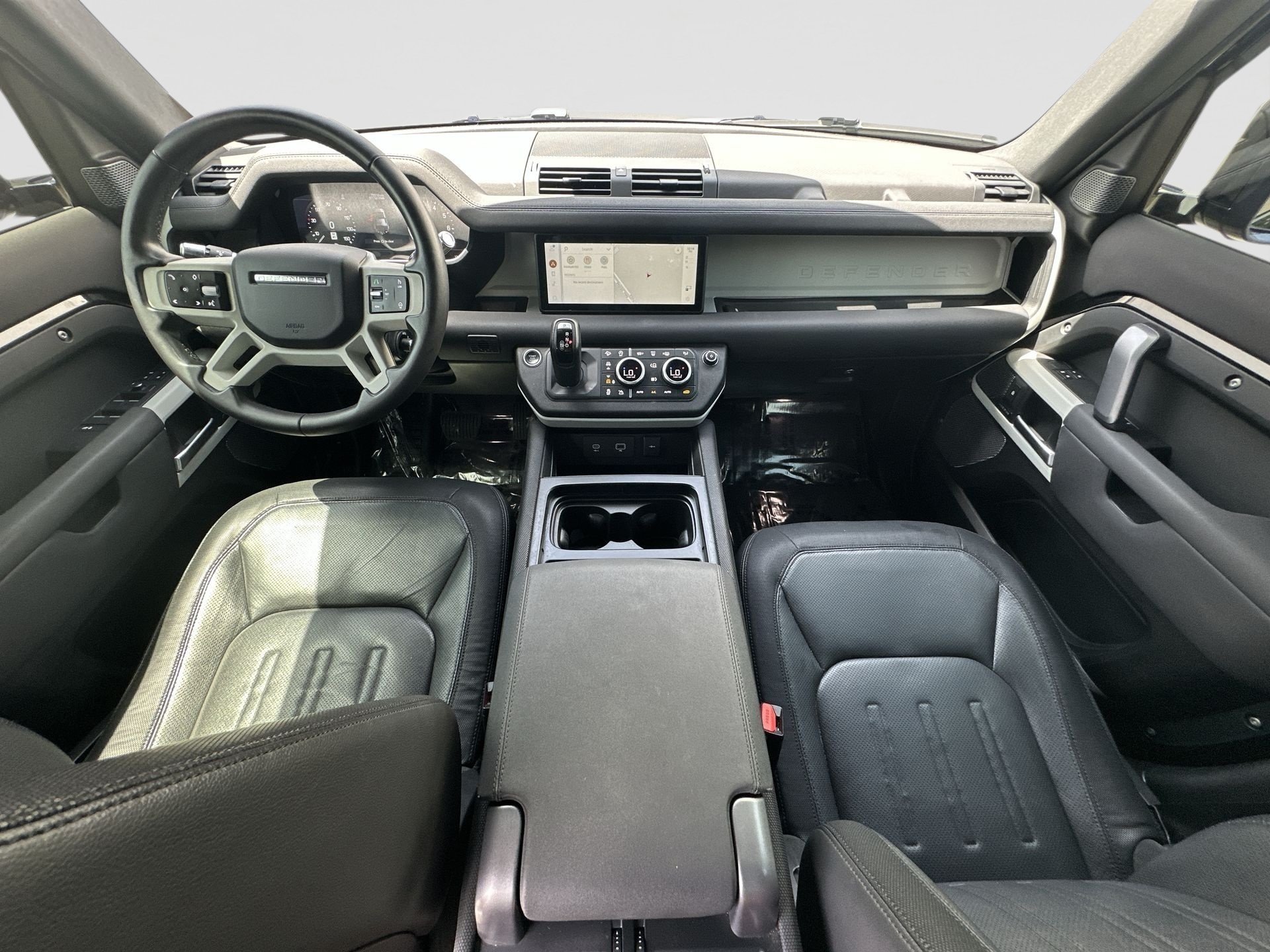 Used 2021 Land Rover Defender 110 X-Dynamic SE AWD/4WD image 20