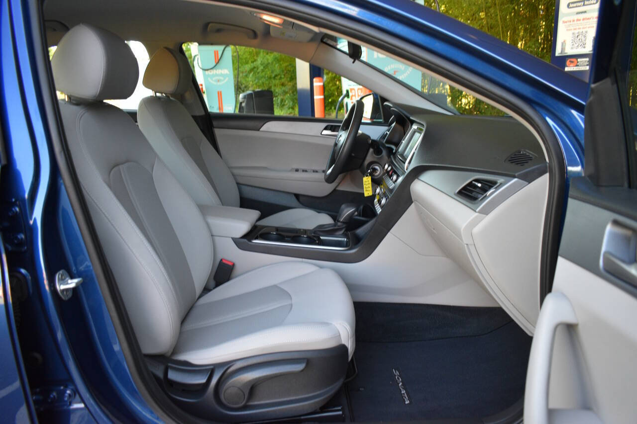 Used 2019 Hyundai Sonata ECO FWD image 8
