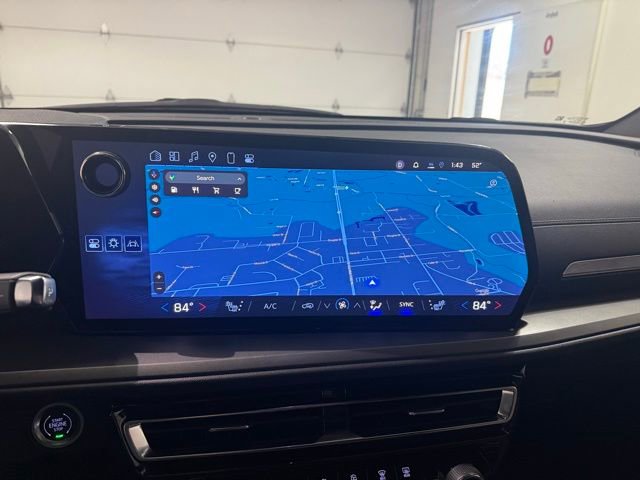 Certified 2025 Chevrolet Traverse LT image 19