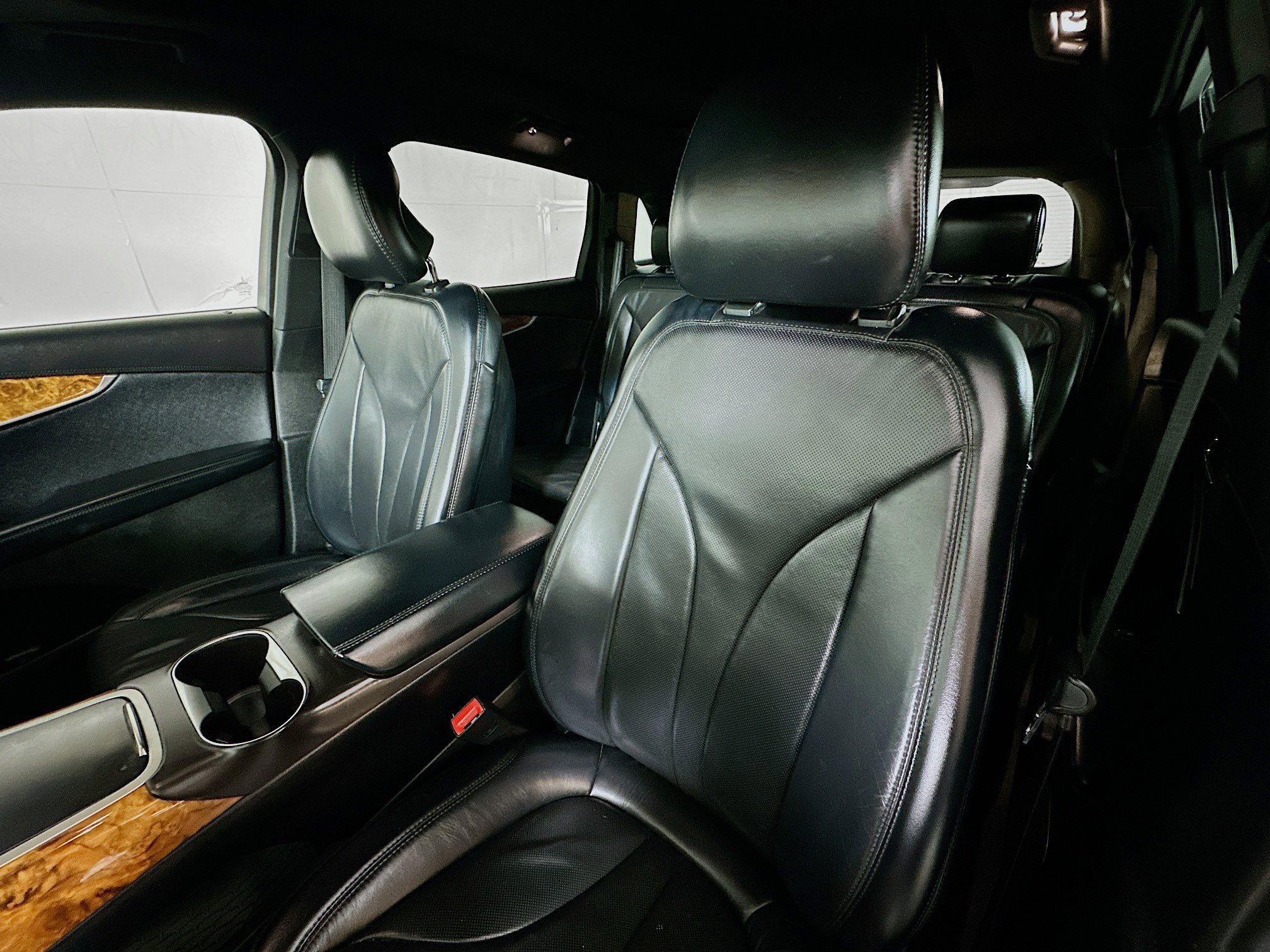 Used 2018 Lincoln MKX Reserve AWD/4WD image 20