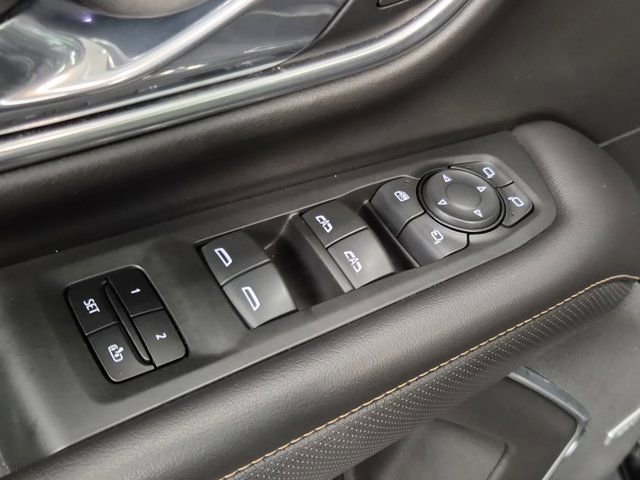 Used 2021 GMC Yukon XL AT4 w/ AT4 Premium Plus Package AWD/4WD image 20