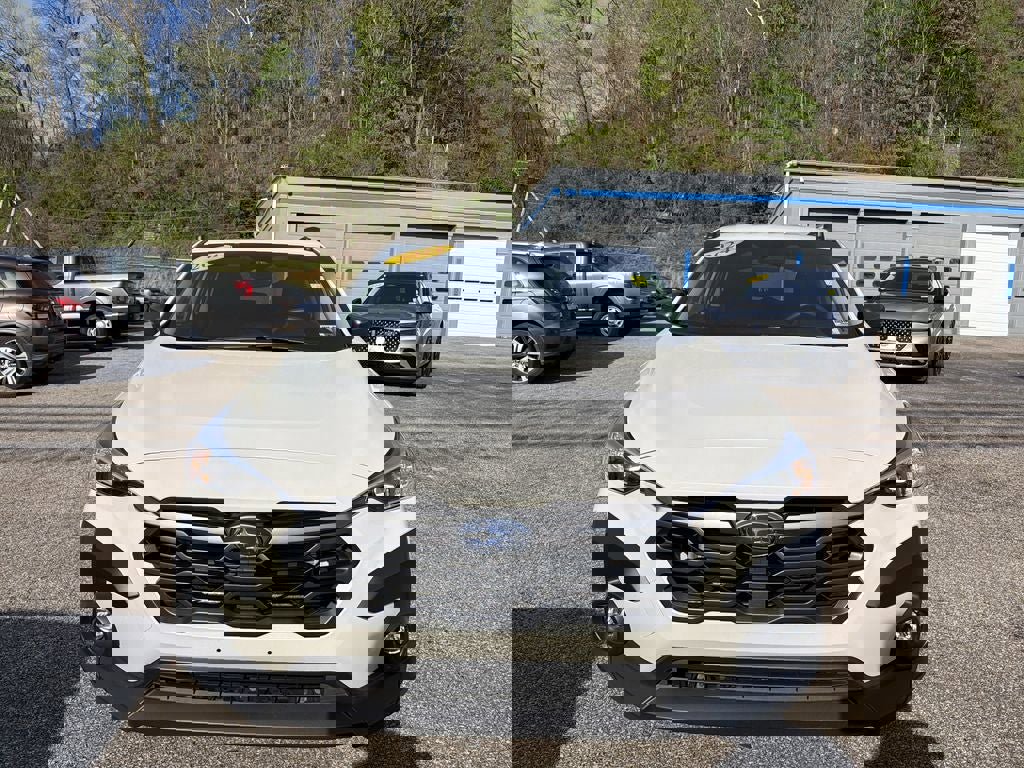 Used 2024 Subaru Crosstrek 2.0i Premium image 12