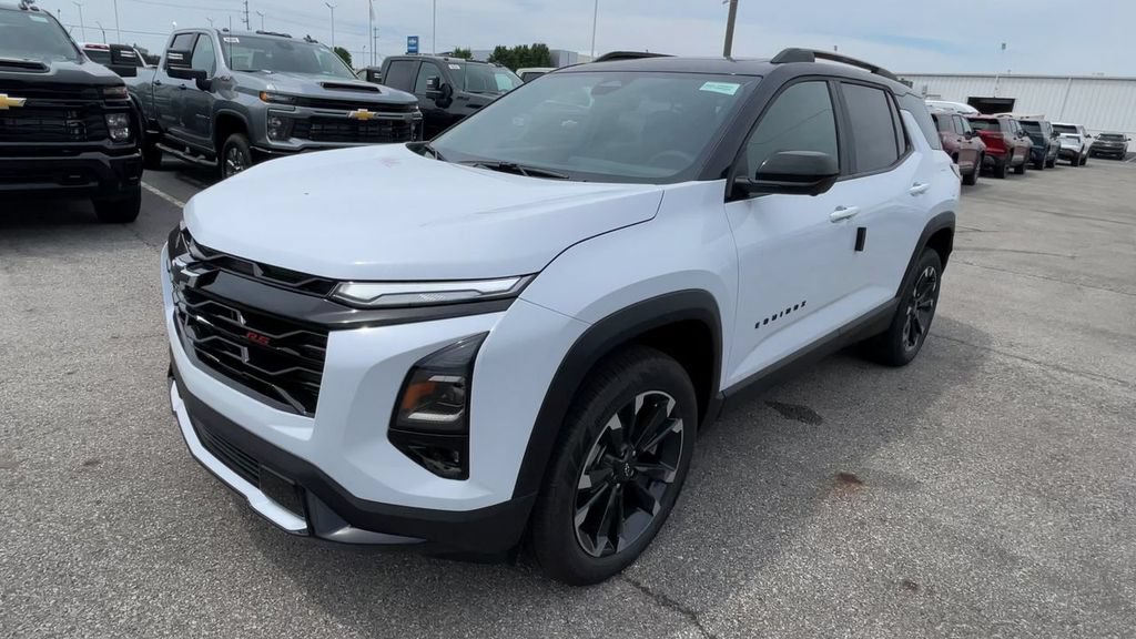 New 2026 Chevrolet Equinox RS w/ Convenience Package III AWD/4WD image 6