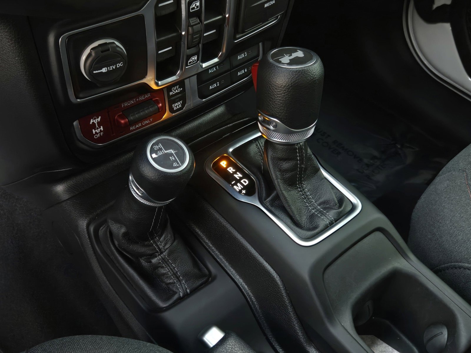 Used 2024 Jeep Wrangler Unlimited Rubicon image 17