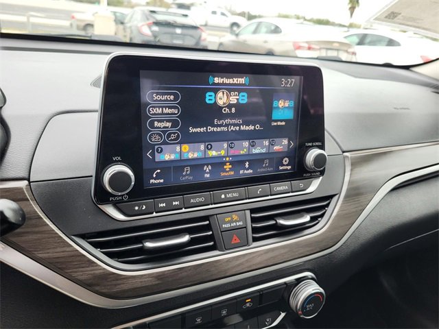 Used 2024 Nissan Altima 2.5 SV image 6