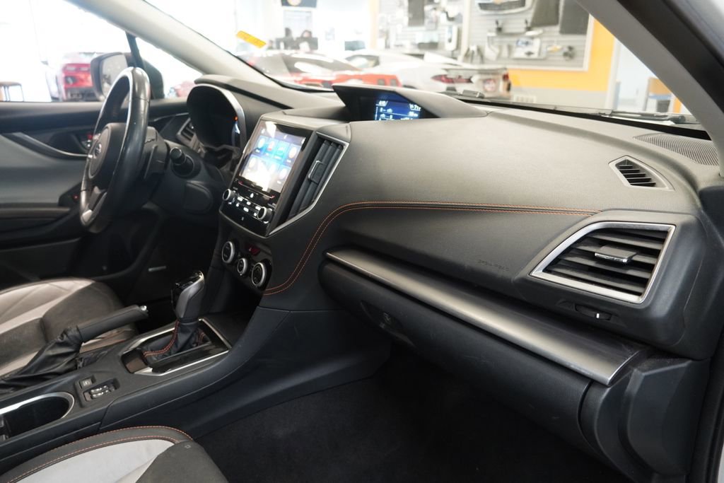 Used 2019 Subaru Crosstrek 2.0i Limited w/ Moonroof Package w/Navigation AWD/4WD image 27