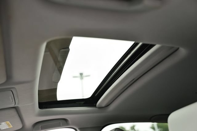 Used 2022 Honda CR-V EX-L image 17