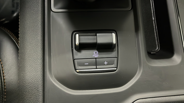 Used 2026 GMC Sierra 1500 AT4 w/ AT4 Premium Package AWD/4WD image 32