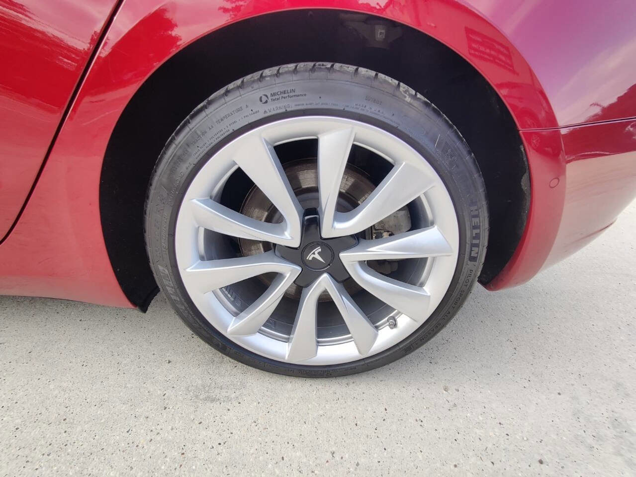 Used 2018 Tesla Model 3 Mid Range RWD image 23