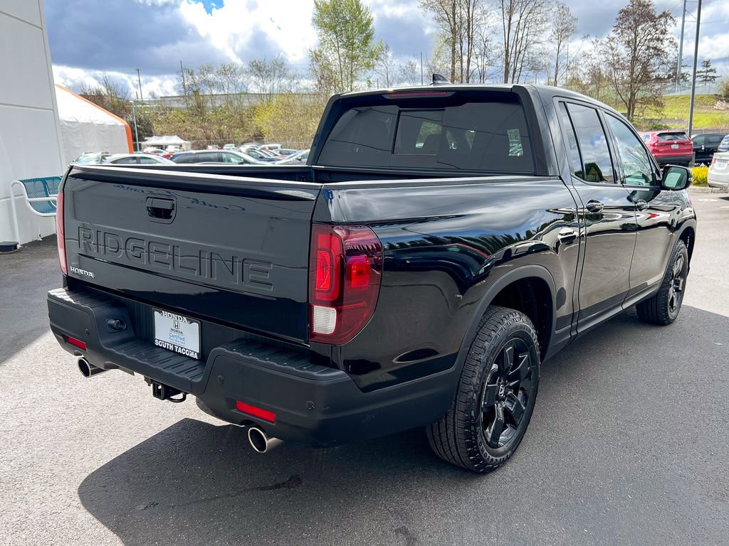 Certified 2025 Honda Ridgeline Black Edition image 14