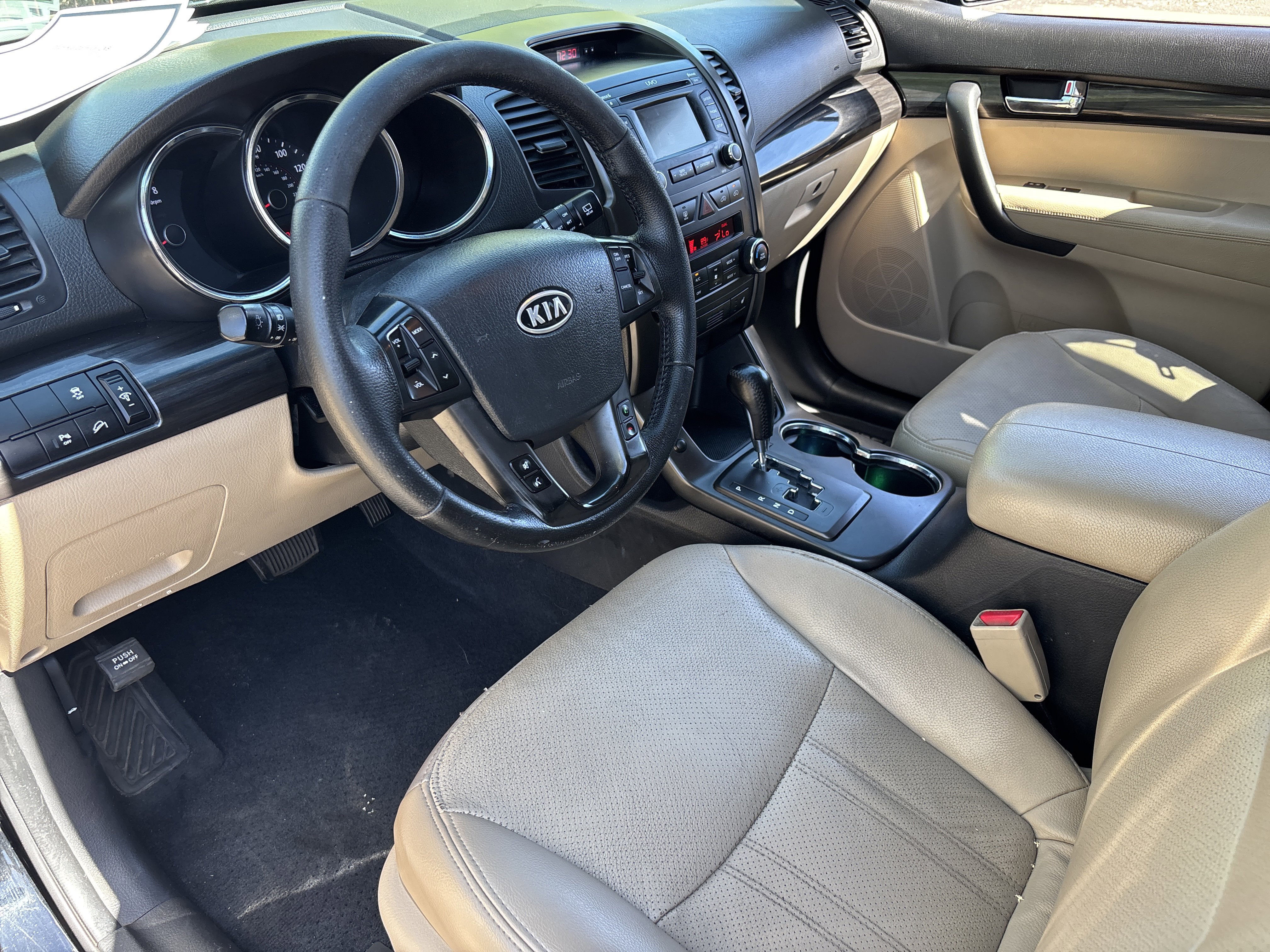 Used 2013 Kia Sorento EX FWD image 16