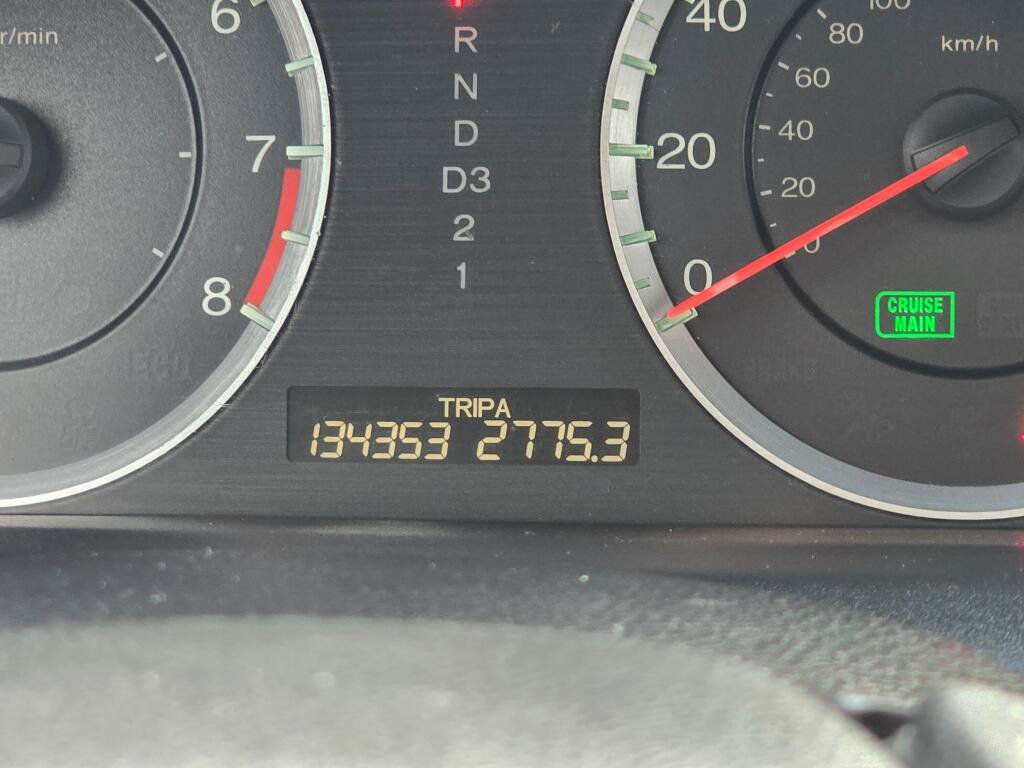 Used 2011 Honda Accord EX-L image 32