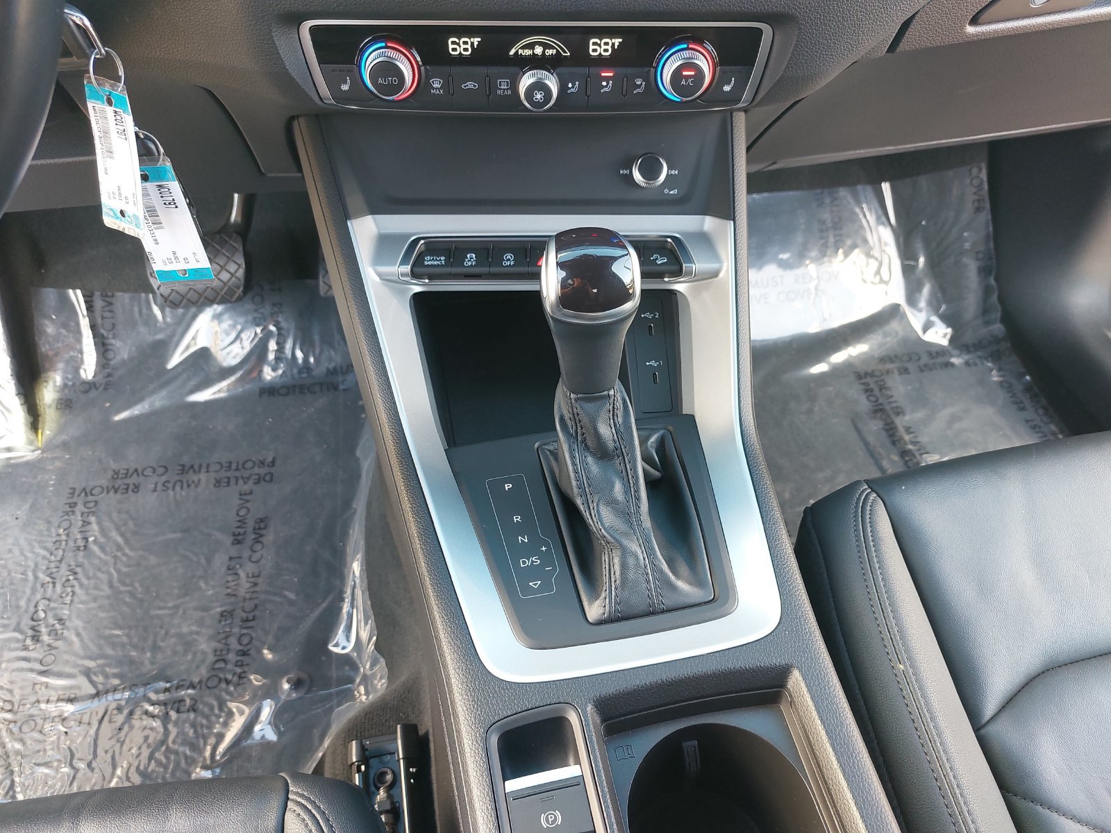 Used 2023 Audi Q3 2.0T Premium AWD/4WD image 22