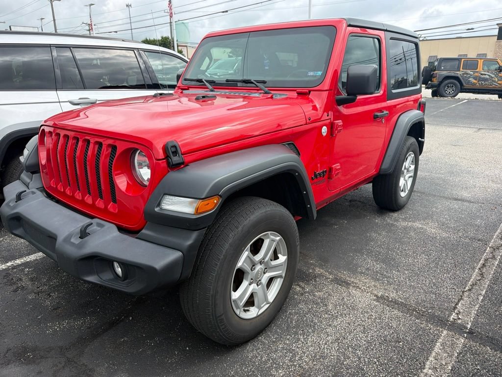 Used 2021 Jeep Wrangler Sport AWD/4WD image 2