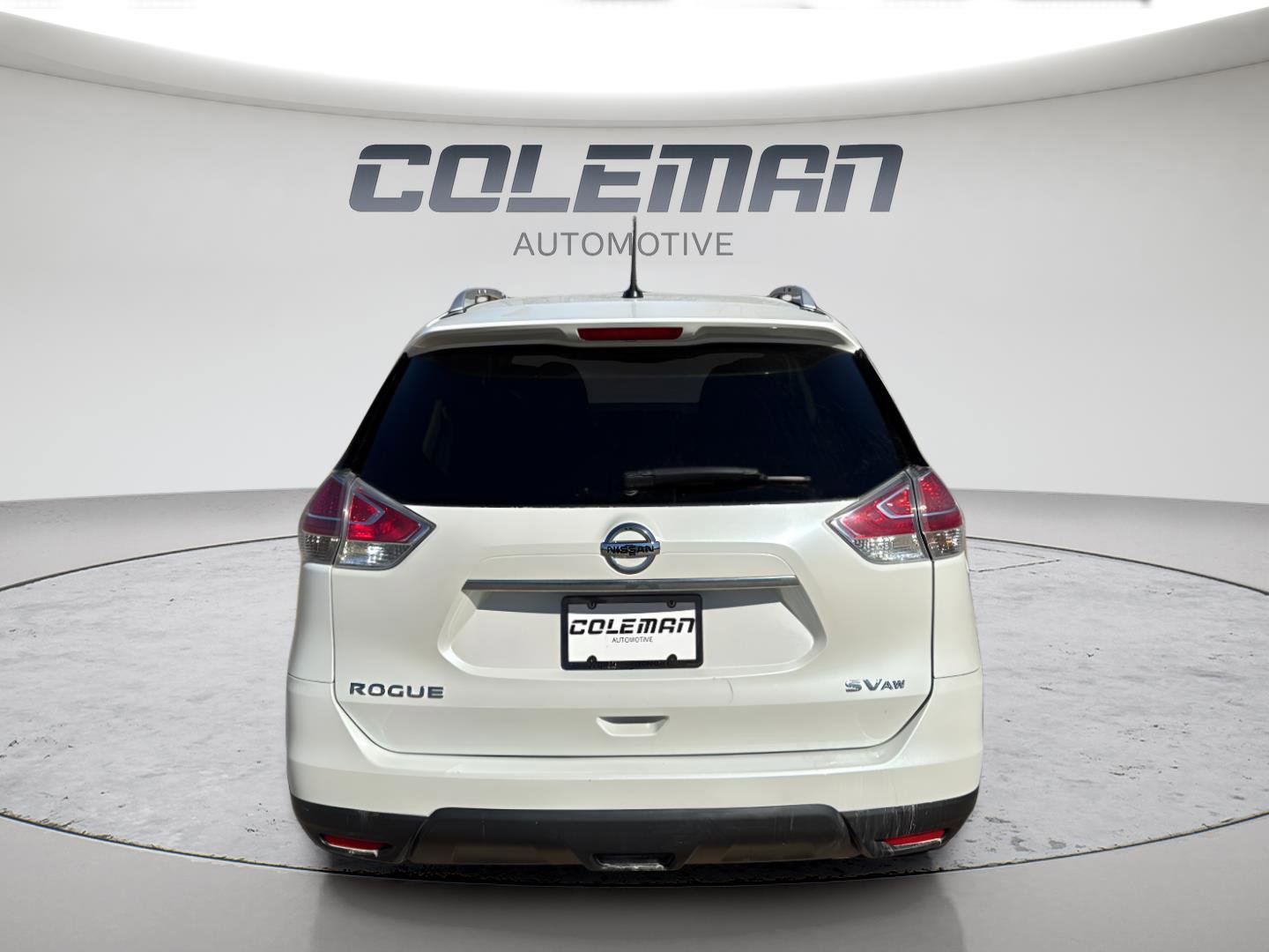 Used 2016 Nissan Rogue SV image 4