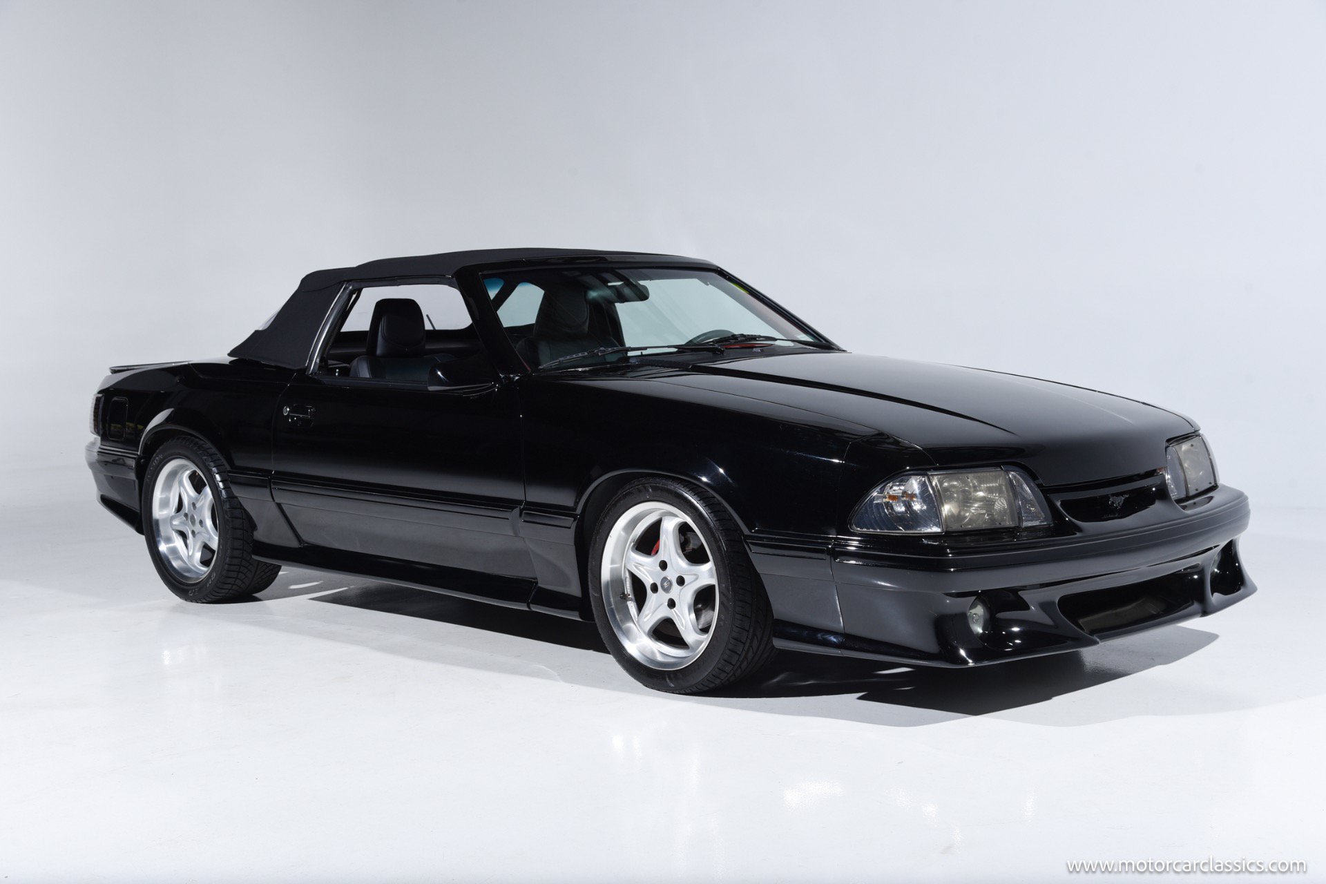 Used 1987 Ford Mustang LX RWD image 2