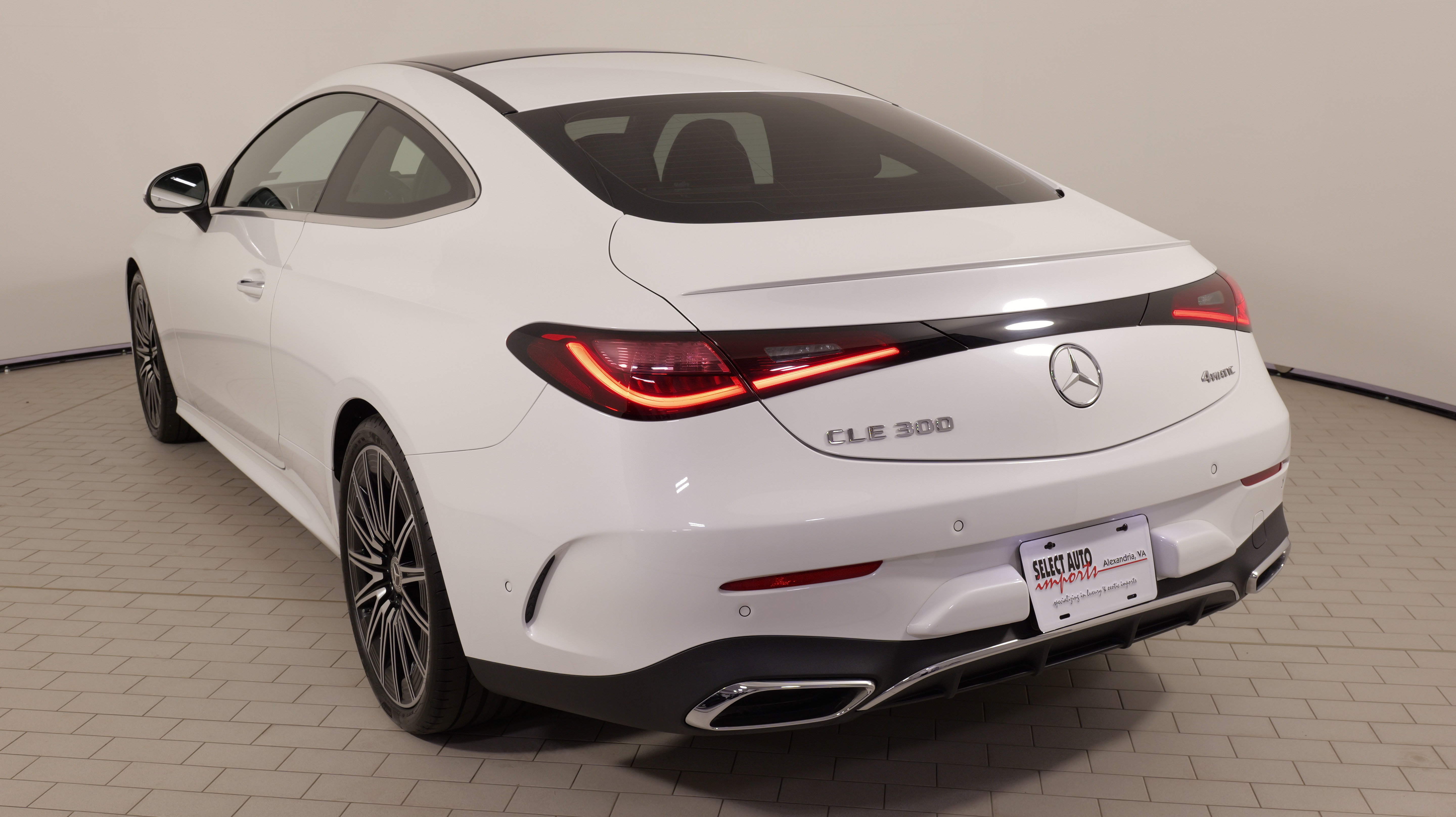 Used 2025 Mercedes-Benz CLE 300 4MATIC Coupe w/ AMG Line image 15