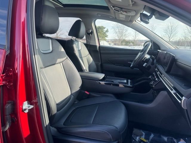 Used 2025 Hyundai Tucson Limited image 17