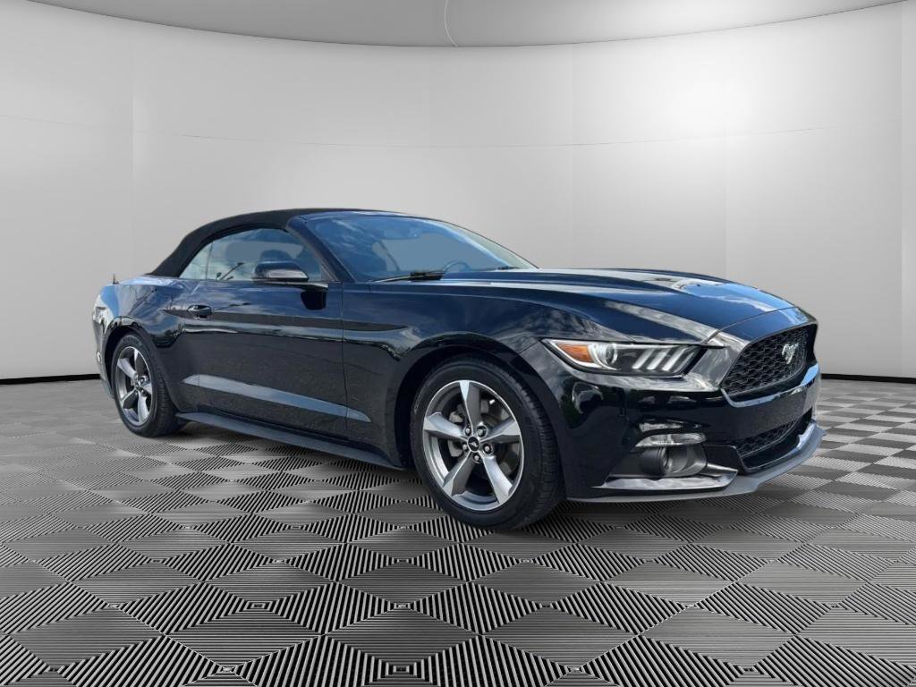 Used 2017 Ford Mustang Premium w/ Equipment Group 201A RWD image 3