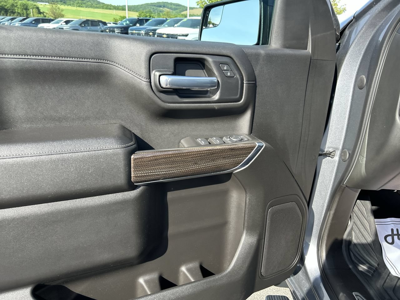 Used 2021 Chevrolet Silverado 1500 LT Trail Boss w/ Bed Protection Package AWD/4WD image 20