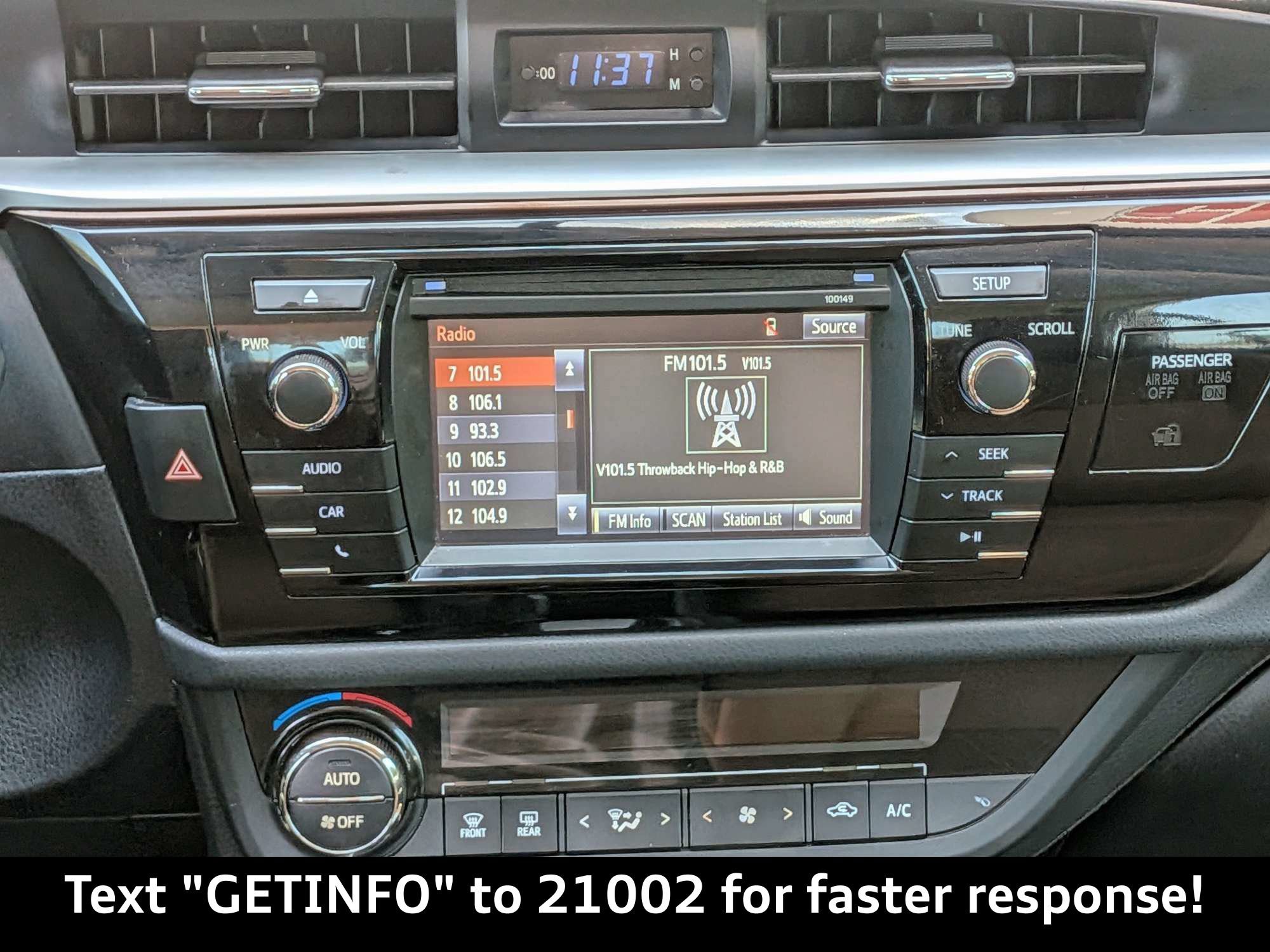 Used 2015 Toyota Corolla LE FWD image 22