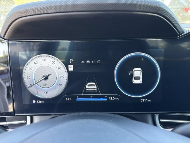 Used 2025 Hyundai Elantra SEL FWD image 26