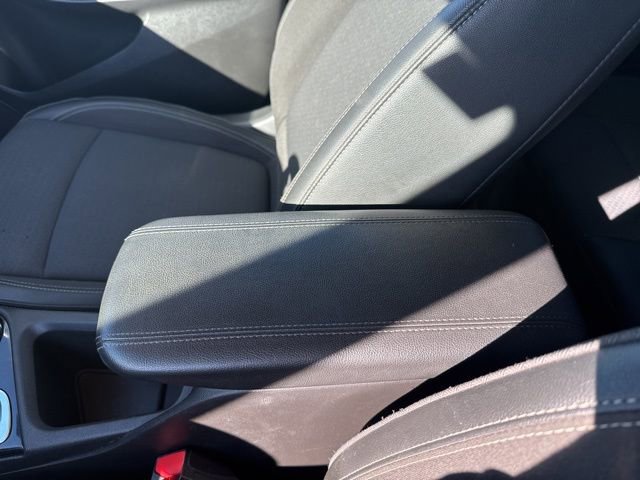 Used 2021 Buick Encore GX Preferred w/ Cold Weather Comfort Package image 28