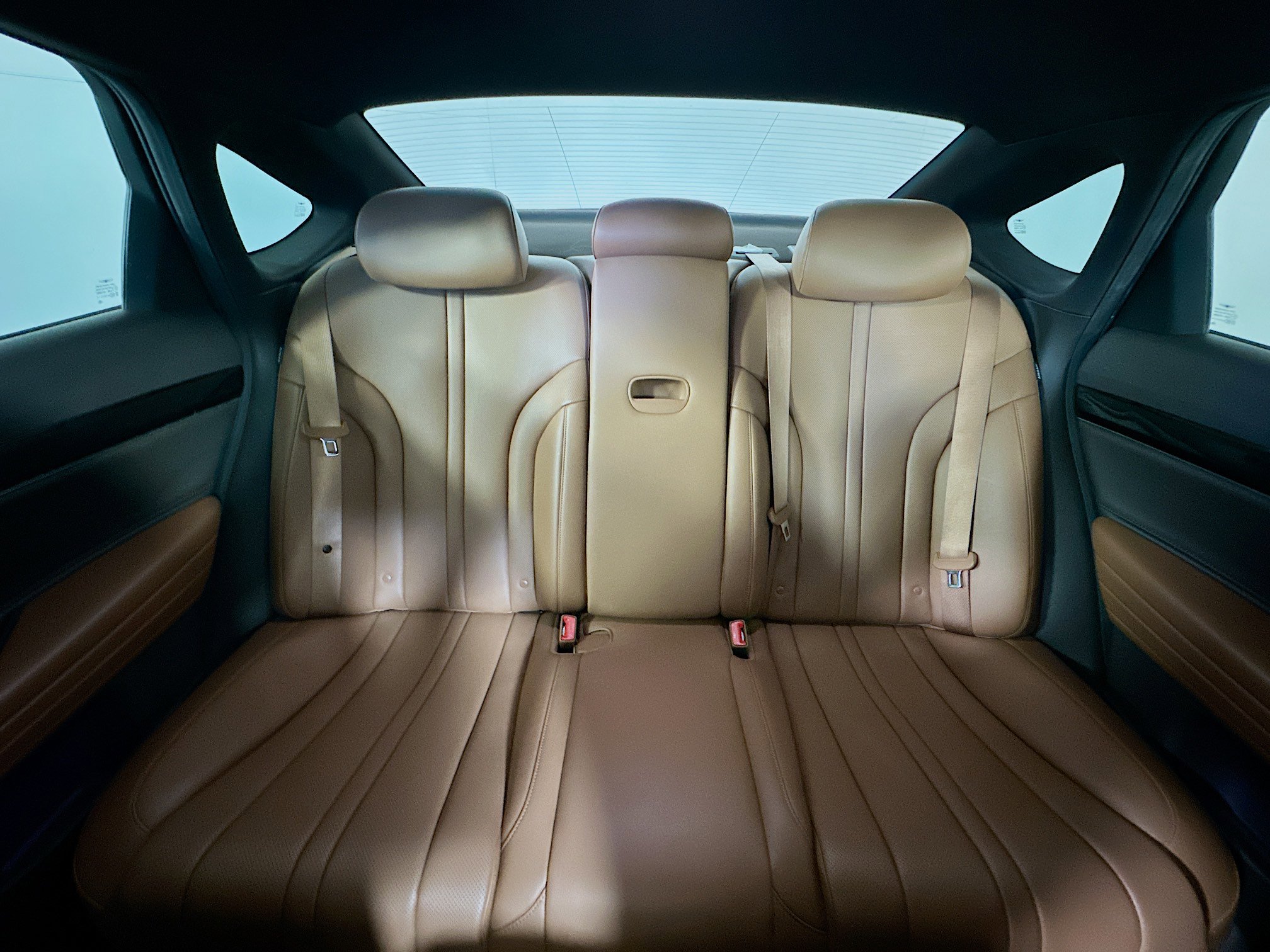 Used 2021 Genesis G80 2.5T image 30